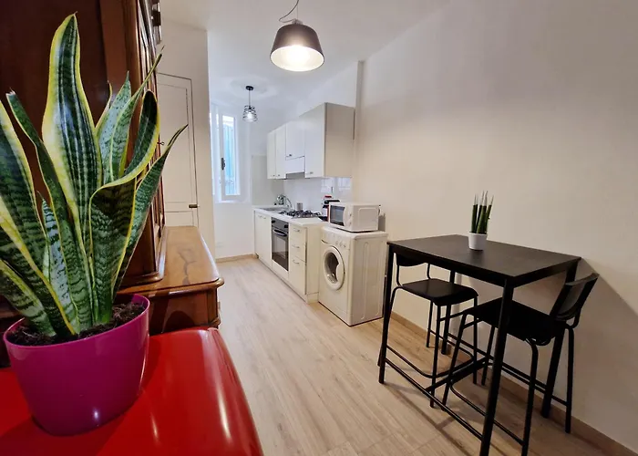 Domo Irma דירה אלגהרו